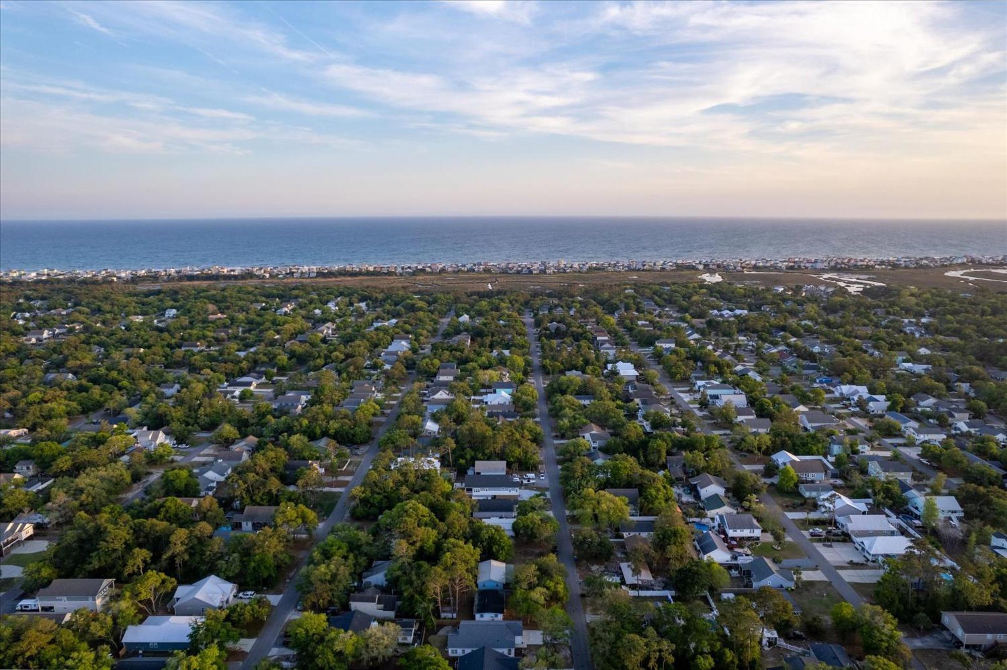 Modern Oak Island Escape 1 Mile To Long Beach! Zewnętrze zdjęcie